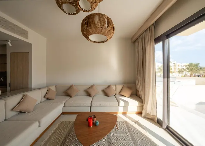 Elegant Fanadir Marina 2br • Ground Floor